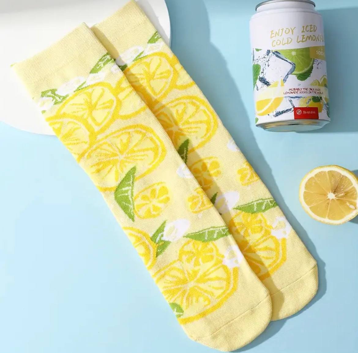 Novelty Lemon Print Mid Tube Socks with Can – Fashionable Street Style